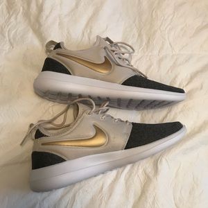 Women’s Nike 9.5